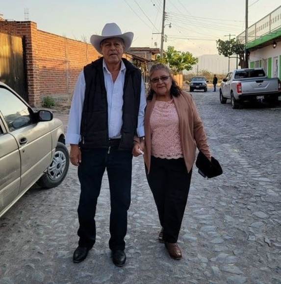 Meet your Posher, Jimenez - Picture 1 of 1